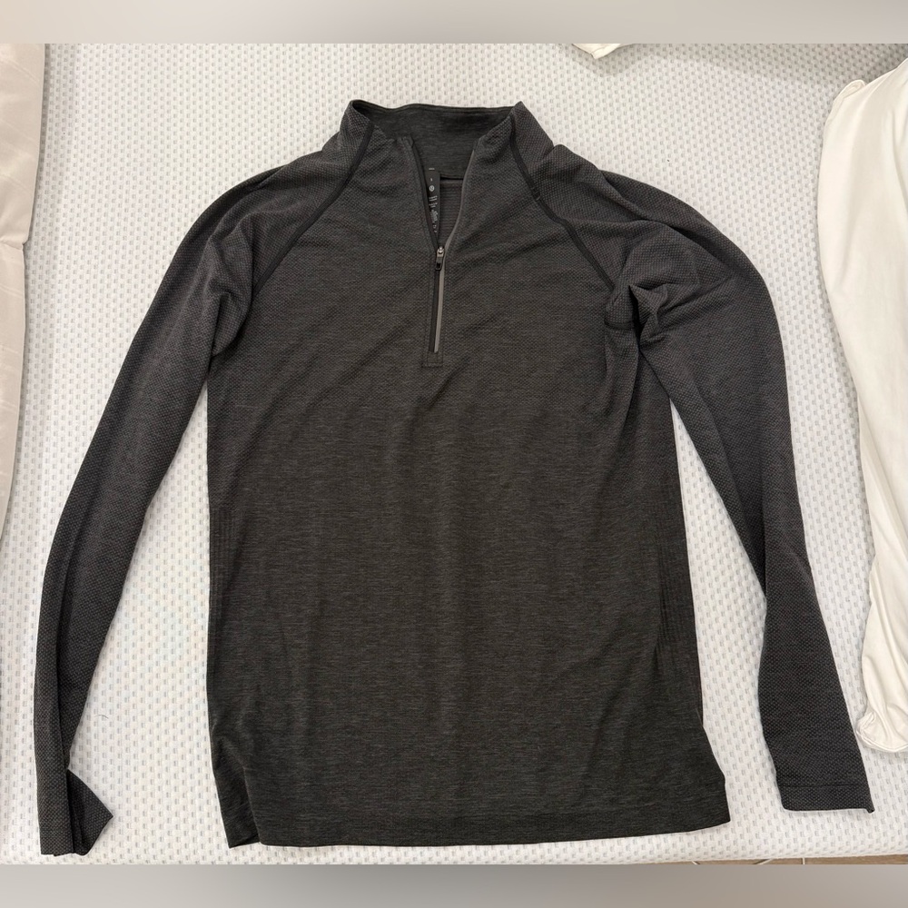 Lululemon Men’s Q-Zip